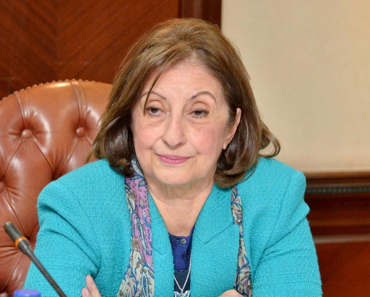 د منى الحديدي إعلام القاهرة المجلس الأعلى للإعلام منى الحديدي الدكتور منى الحديدي عضوًا بالمجلس الأعلى لتنظيم الإعلام ممثلًا عن مجلس الجامعات موقع في الجامعة