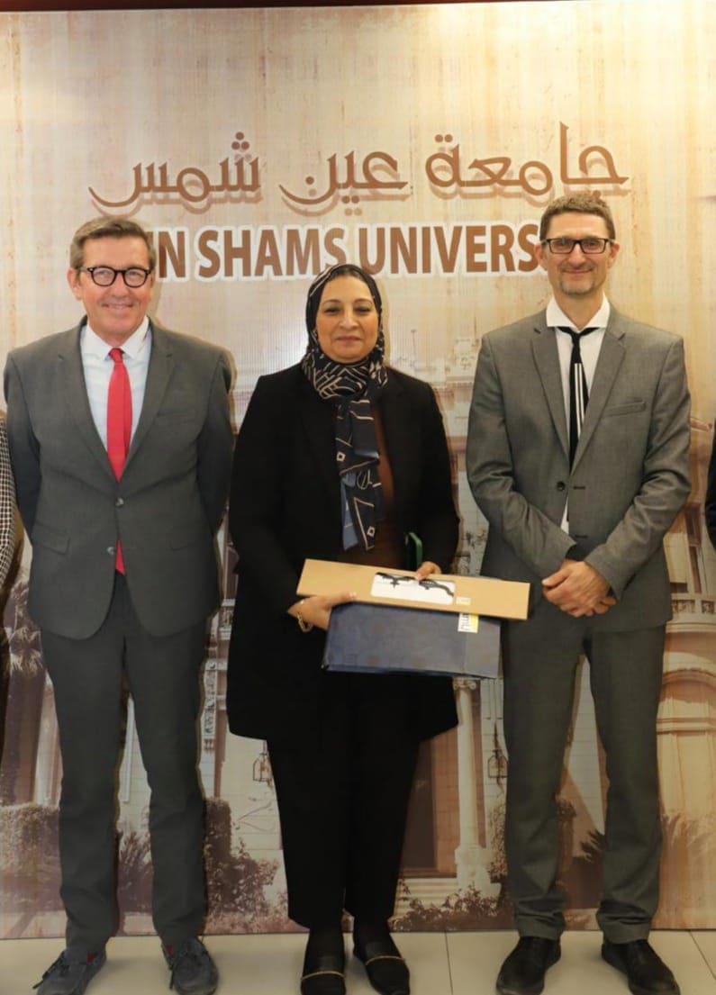 جامعة عين شمس تستقبل وفدًا رفيع المستوى من جامعة إيكس مرسيليا الفرنسية 1 11 5 جامعة عين شمس جامعة عين شمس تستقبل وفدًا رفيع المستوى من جامعة إيكس مرسيليا الفرنسية موقع في الجامعة