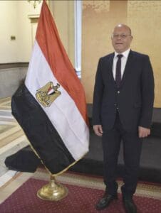 النعماني عضواً بمجلس أمناء المبادرة الرئاسية "تحالف وتنمية" ممثلاً عن إقليم جنوب الصعيد 2 12 6 النعماني النعماني عضواً بمجلس أمناء المبادرة الرئاسية "تحالف وتنمية" ممثلاً عن إقليم جنوب الصعيد موقع في الجامعة