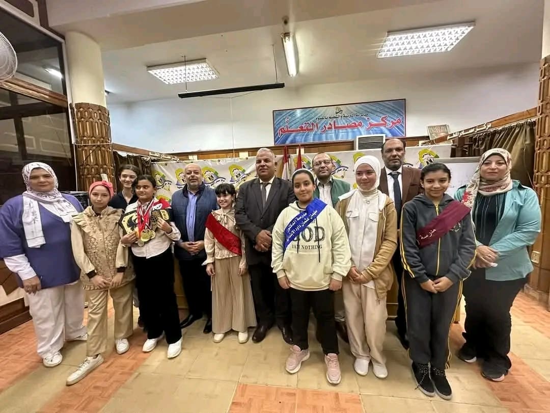 1733160409142 مدرسة بورسعيد بالأسماء.. تعليم الفيوم تكشف عن الفائزين في مسابقة التلميذ المثالي موقع في الجامعة