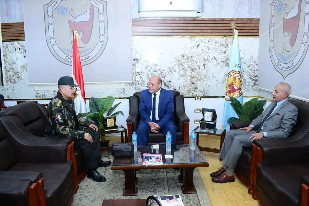 جامعة سوهاج تستقبل لجنة الكشف الطبي لتحديد موقف 120 طالب من ذوي الهمم 1 1733214785586 سوهاج جامعة سوهاج تستقبل لجنة الكشف الطبي لتحديد موقف 120 طالب من ذوي الهمم موقع في الجامعة