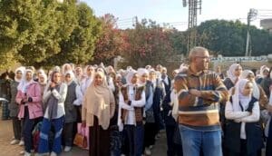 فيديو.. مدرسة باصونة الإعدادية تكرم طلاب الإذاعة المدرسية المتميزين 4 فيديو: مدرسة باصونة الإعدادية تكرم طلاب الإذاعة المدرسية المتميزين