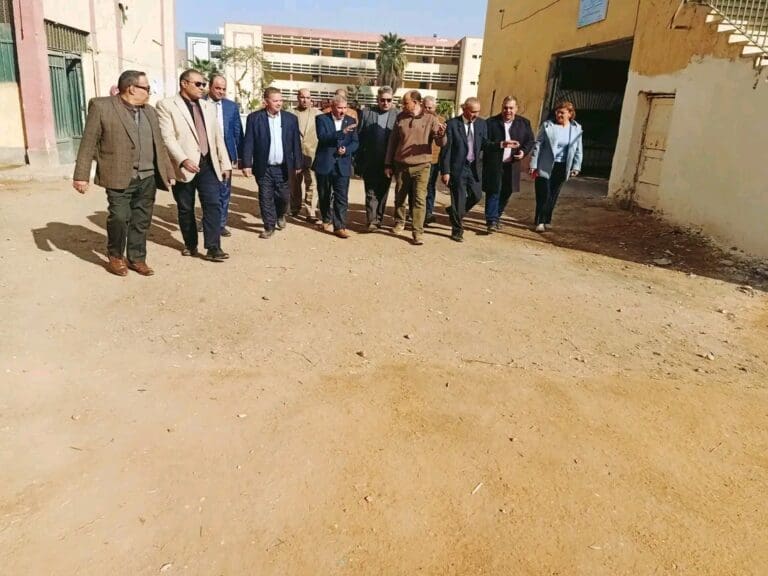 من بينهم مشروعات خريجين.. الشرقية تنفذ 277 مشروعا بتكلفة 4ر130 مليون جنيه 8 1735298739866 البحوث الإسلامية من بينهم مشروعات خريجين.. الشرقية تنفذ 277 مشروعا بتكلفة 4ر130 مليون جنيه موقع في الجامعة