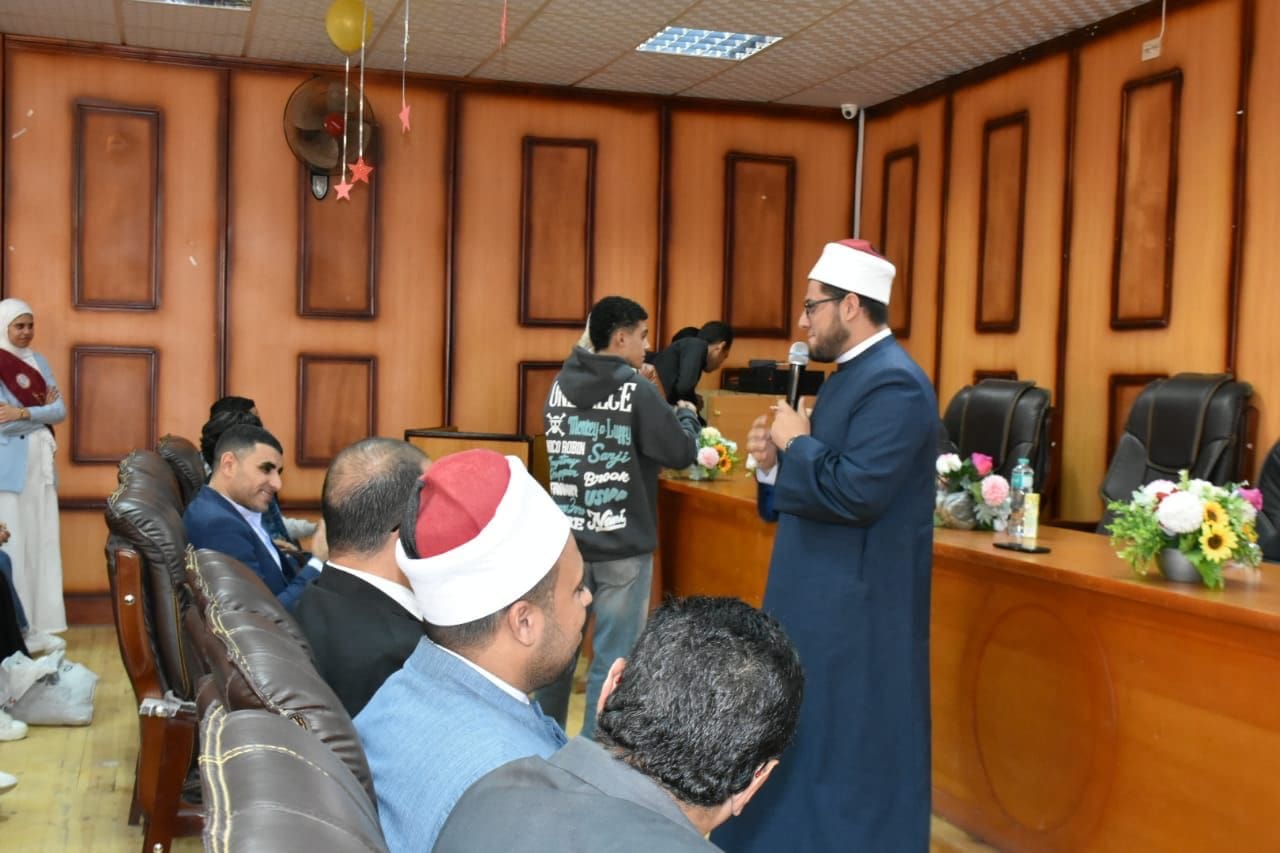 1b39f9a7 76a7 4969 9f7f 016a6143f5a1 مدينة السادات جامعة مدينة السادات تنظم ندوة بعنوان أسرة مستقرة تساوى مجتمع آمن بالتعاون مع الأزهر الشريف موقع في الجامعة
