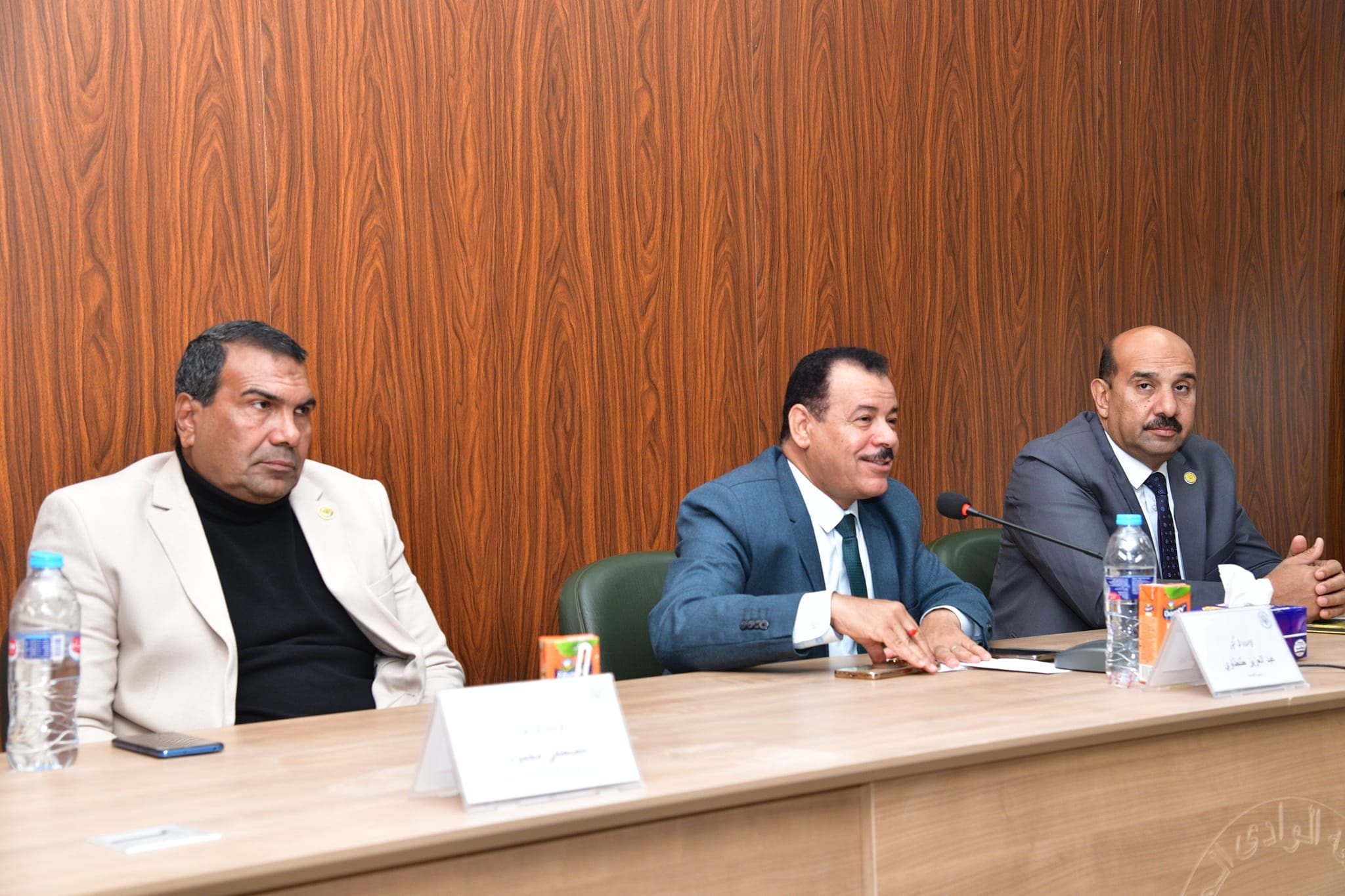 رئيس جامعة الوادى الجديد:تقديم كافة أشكال الدعم للاتحاد وتذليل كافة العقبات التي قد تواجههم 1 رئيس جامعة الوادى الجديد:تقديم كافة أشكال الدعم للاتحاد وتذليل كافة العقبات التي قد تواجههم