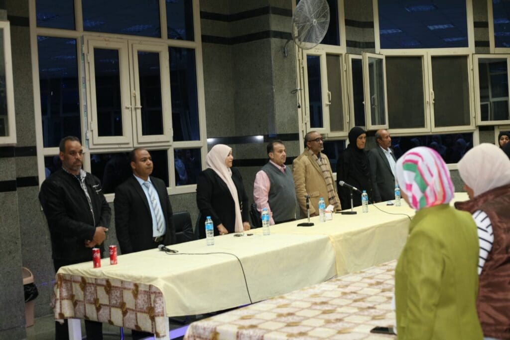 تعليمات جديدة من رئيس جامعة جنوب الوادي لطالبات المدينة