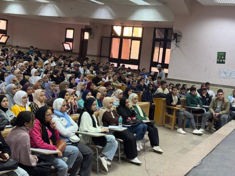 كلية علوم التغذية بجامعة حلوان تنظم ندوة شاملة حول الإسعافات الأولية 5 5cffff0b d924 4993 a892 3a5d4e53e3d3 مرض التوحد كلية علوم التغذية بجامعة حلوان تنظم ندوة شاملة حول الإسعافات الأولية موقع في الجامعة