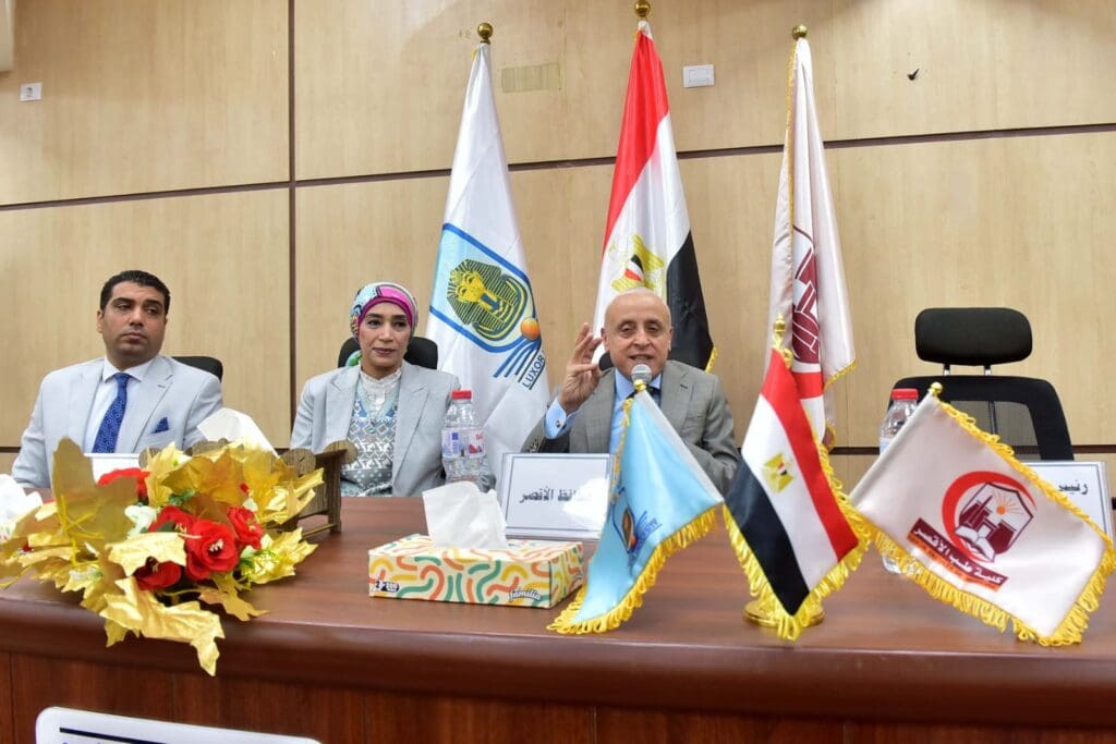 رئيس جامعة الأقصر: مكافحة الفساد من أهم أولويات الدولة المصرية