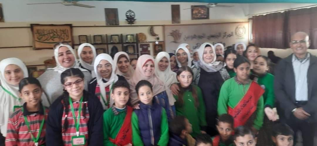 66b7efd5 aa79 44d6 9aea a21a16174682 جامعة قناة السويس جامعة قناة السويس تطلق برنامجا تدريبيا حول التعاون بين الطلاب وأثره على المجتمع موقع في الجامعة