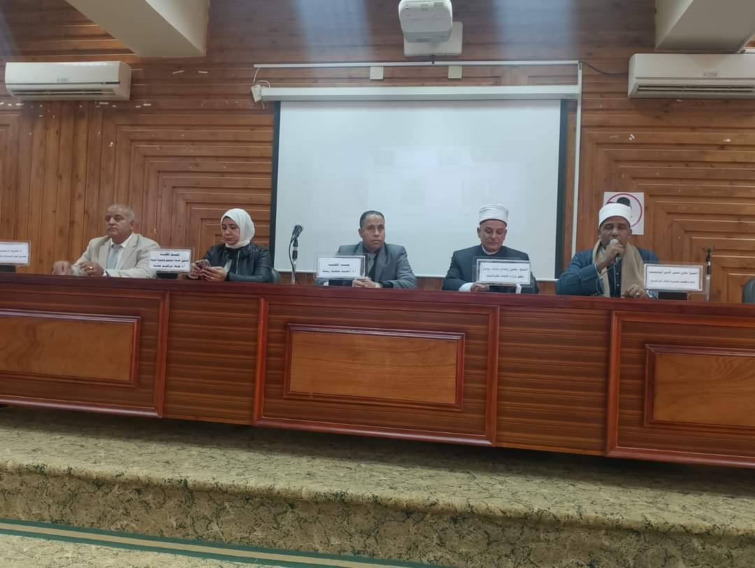 جامعة كفر الشيخ تنظم ندوة "دور الشباب في نهضة المجتمع" بالتربية الرياضية 