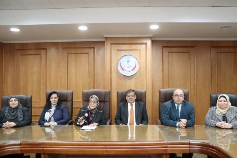 لجنة فريق زيارة الجودة تختتم أعمالها داخل طب المنوفية 14 FB IMG 1733238737264 جامعة قناة السويس لجنة فريق زيارة الجودة تختتم أعمالها داخل طب المنوفية موقع في الجامعة