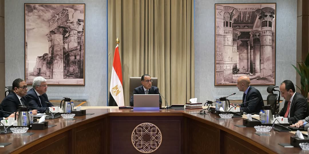 من أجل السيطرة على الغش والتسريبات .. رئيس الوزراء يستعرض عددًا من المقترحات لتحقيق الانضباط في لجان الثانوية العامة 1 FB IMG 1735058796212 الثانوية العامة من أجل السيطرة على الغش والتسريبات .. رئيس الوزراء يستعرض عددًا من المقترحات لتحقيق الانضباط في لجان الثانوية العامة موقع في الجامعة