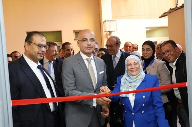 رئيس جامعة عين شمس يفتتح سلسلة من المشروعات التطويرية بمستشفى عين شمس التخصصي 9 IMG 20241203 WA0176 جامعة قناة السويس رئيس جامعة عين شمس يفتتح سلسلة من المشروعات التطويرية بمستشفى عين شمس التخصصي موقع في الجامعة