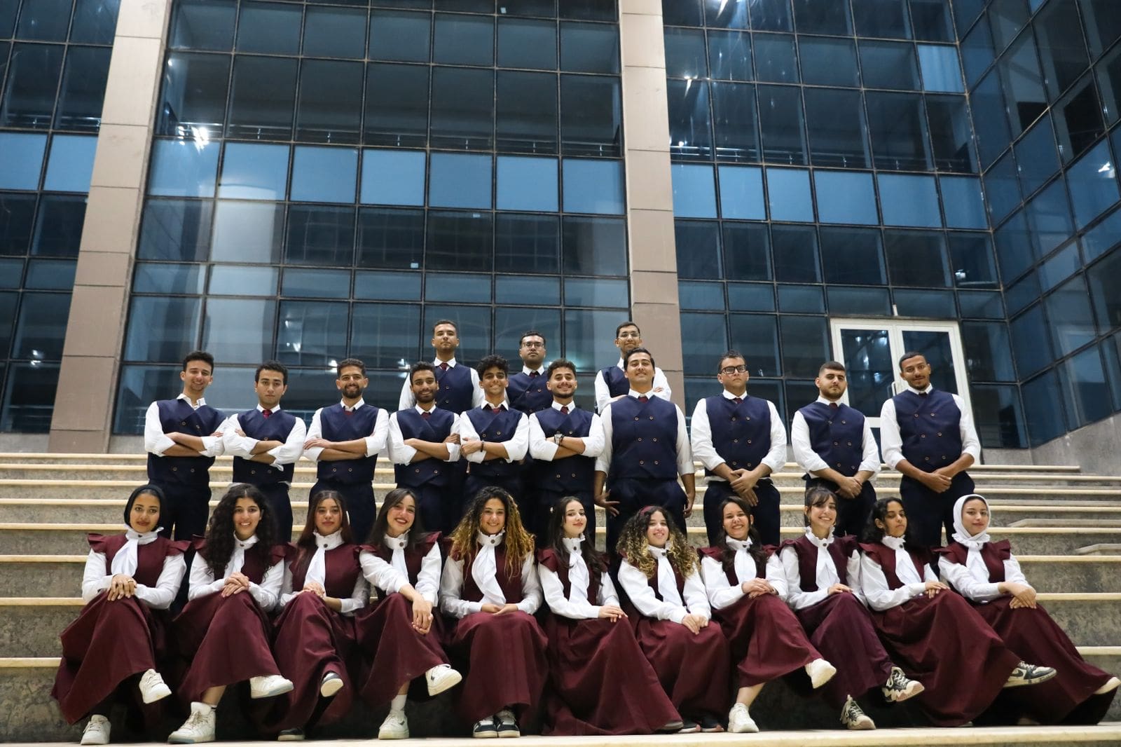 IMG 20241222 WA0039 عرض مسرحي كواليس اول عرض مسرحي لطلاب جامعة الجلالة بعنوان "احلامنا الحلوة" موقع في الجامعة