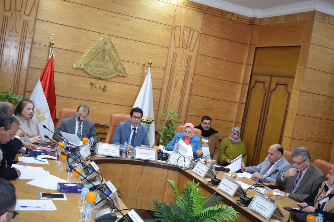 مجلس جامعة بنها يحدد موعد إعلان نتائج الفصل الدراسي الأول 1 IMG 20241225 WA0051 بنها مجلس جامعة بنها يحدد موعد إعلان نتائج الفصل الدراسي الأول موقع في الجامعة
