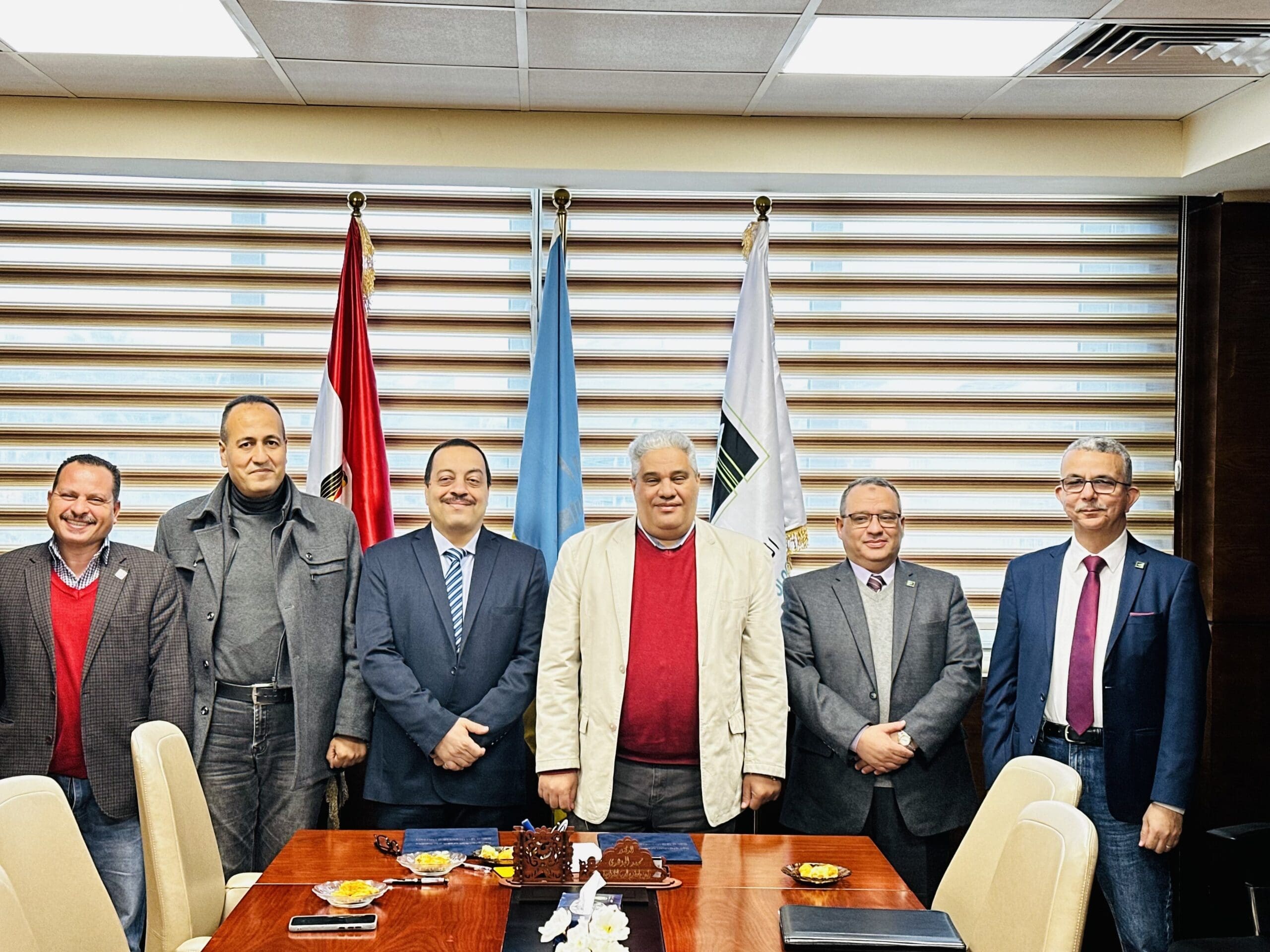 IMG 7667 scaled جامعة أسيوط لتوفير منح دراسية.. جامعة برج العرب التكنولوجية توقع بروتوكول مع جمعية بنك العطاء المصرية موقع في الجامعة