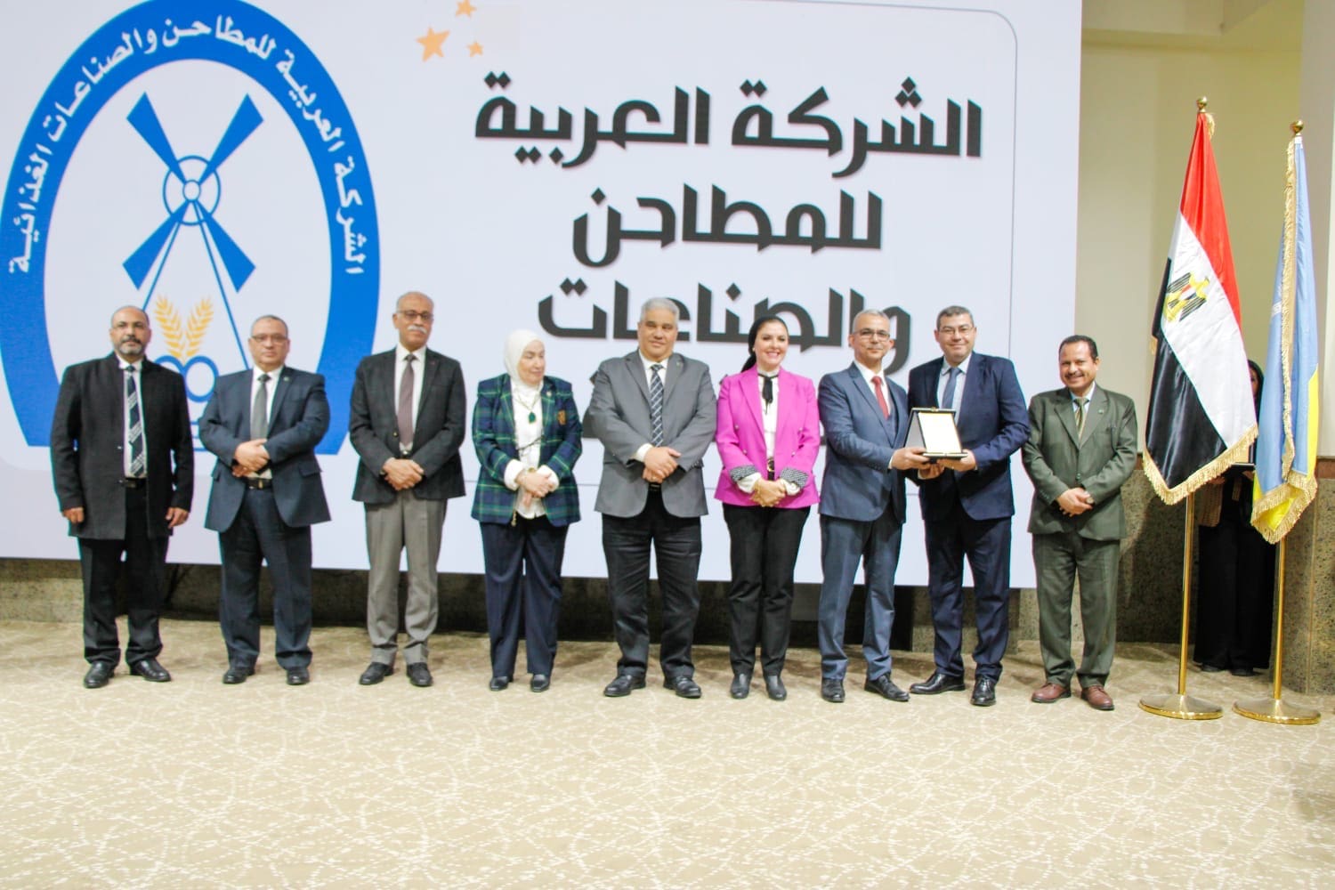 جامعة برج العرب التكنولوجية تنظم الملتقى التوظيفي والتدريبي الأول لطلابها وخريجيها 1 de2bcd57 ab17 4f6d b5ab e91804345ef1 جامعة برج العرب التكنولوجية جامعة برج العرب التكنولوجية تنظم الملتقى التوظيفي والتدريبي الأول لطلابها وخريجيها موقع في الجامعة