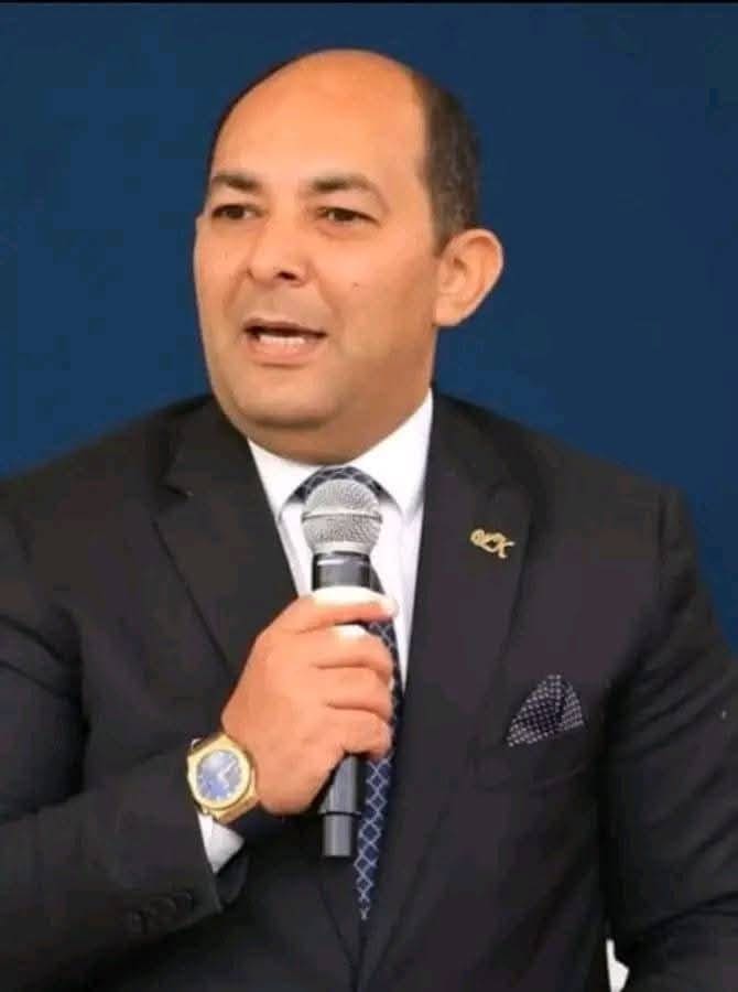 شنب قدري بعد قرار المحافظ باستبعاده.. مجلس أمناء سوهاج يطالب بعودة مدير مدرسة قدري الثانوية موقع في الجامعة