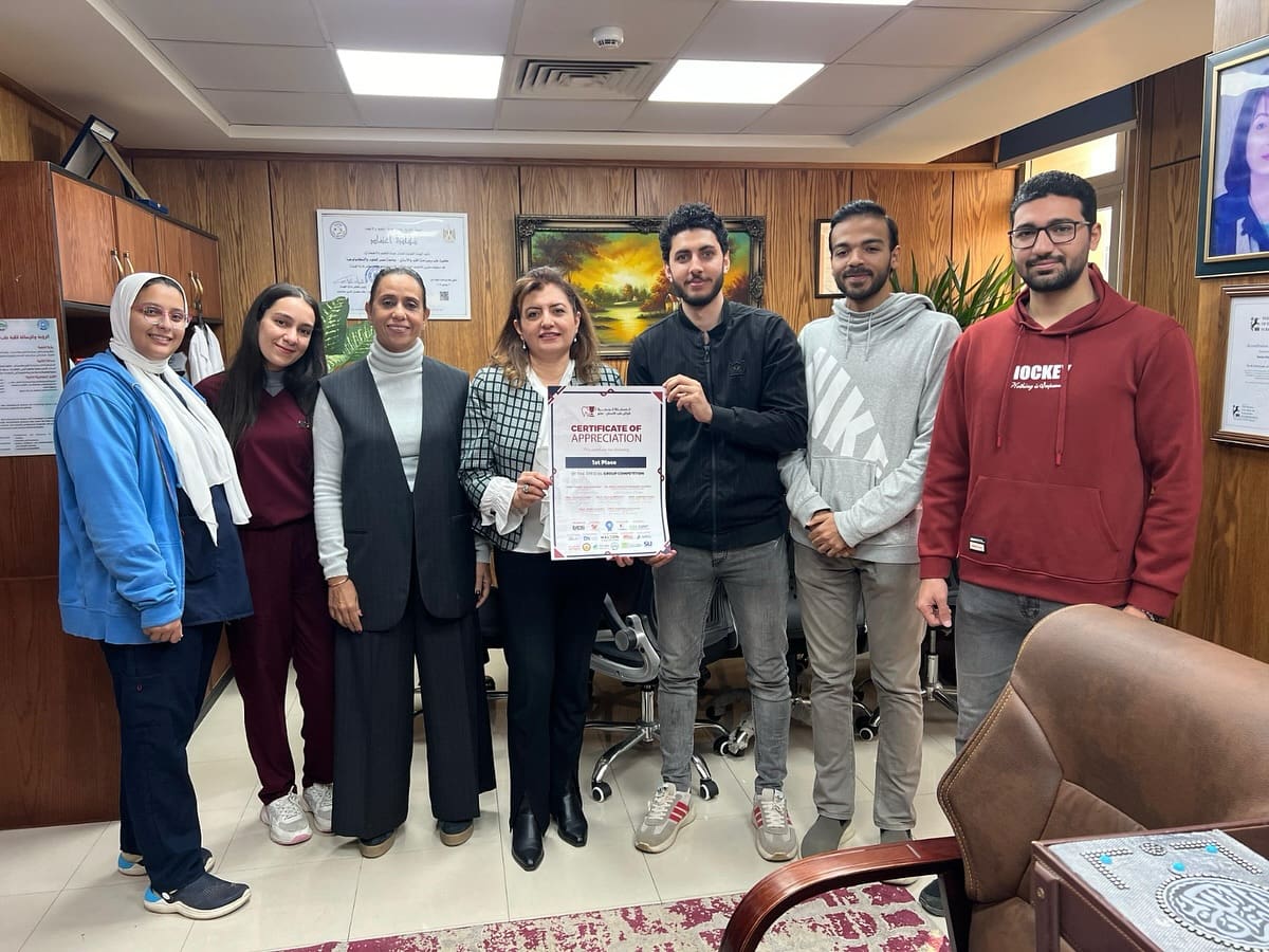 طلاب أسنان جامعة مصر للعلوم والتكنولوجيا الإرهاب طلاب أسنان جامعة مصر للعلوم والتكنولوجيا يحصدون المركز الأول في مسابقة International Dental Congress موقع في الجامعة