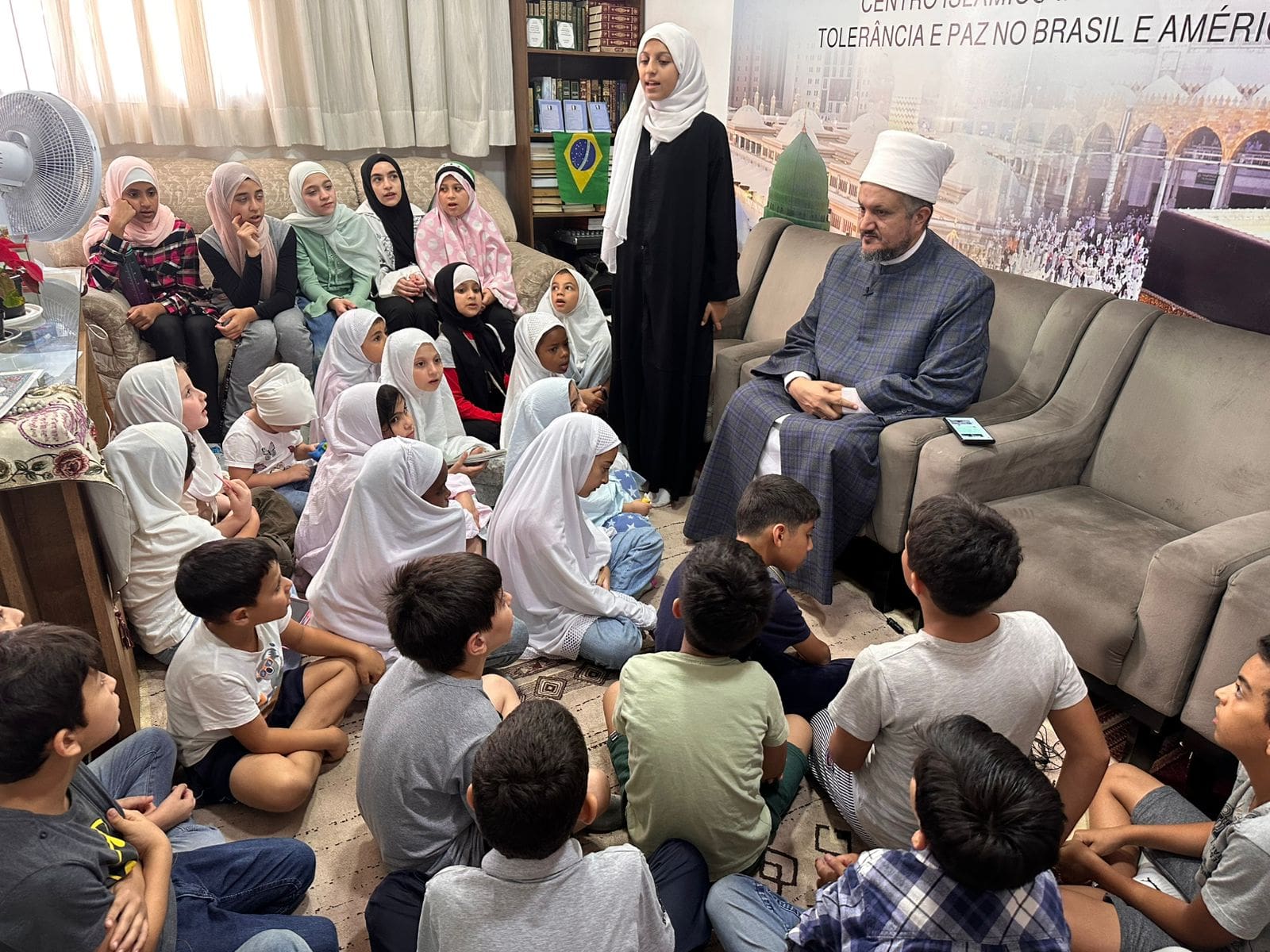 عبد الحميد متولي الجامعة الإسلامية الجامعة الإسلامية بأمريكا اللاتينية تنظم احتفالية بمناسبة اليوم العالمي للغة العربية - بالفيديو والصور موقع في الجامعة