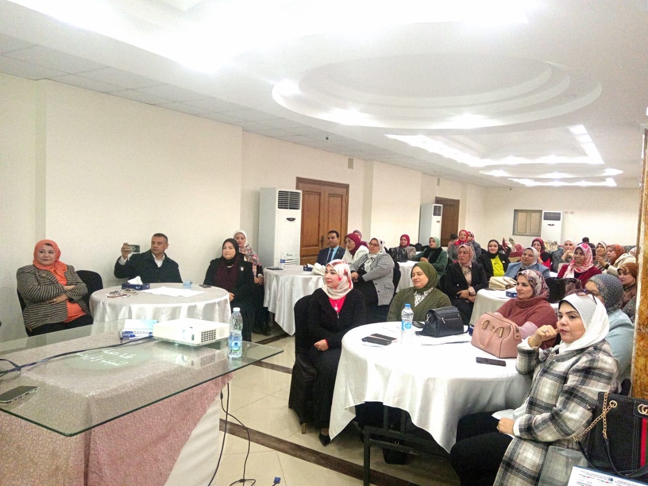 وحدة مناهضة العنف ضد المرأة بجامعة كفرالشيخ تعقد فعالية تدريب لمنسقي الوحدة 1 وحدة مناهضة ضد المرأة وحدة مناهضة العنف وحدة مناهضة العنف ضد المرأة بجامعة كفرالشيخ تعقد فعالية تدريب لمنسقي الوحدة موقع في الجامعة