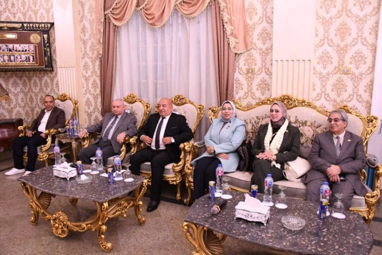 وزير الشباب والرياضة يفتتح منشآت شبابية ورياضية بالمنيا 6 وزير الشباب والرياضة يلتقي نواب المنيا سامح يسري وزير الشباب والرياضة يفتتح منشآت شبابية ورياضية بالمنيا موقع في الجامعة