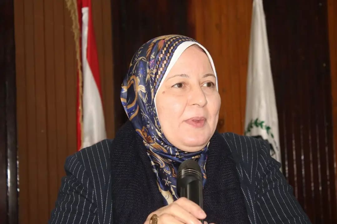 1736592999933 الغربية وكيلة التعليم ببني سويف توجه رسالة لأبنائها الطلاب.. تفاصيل موقع في الجامعة
