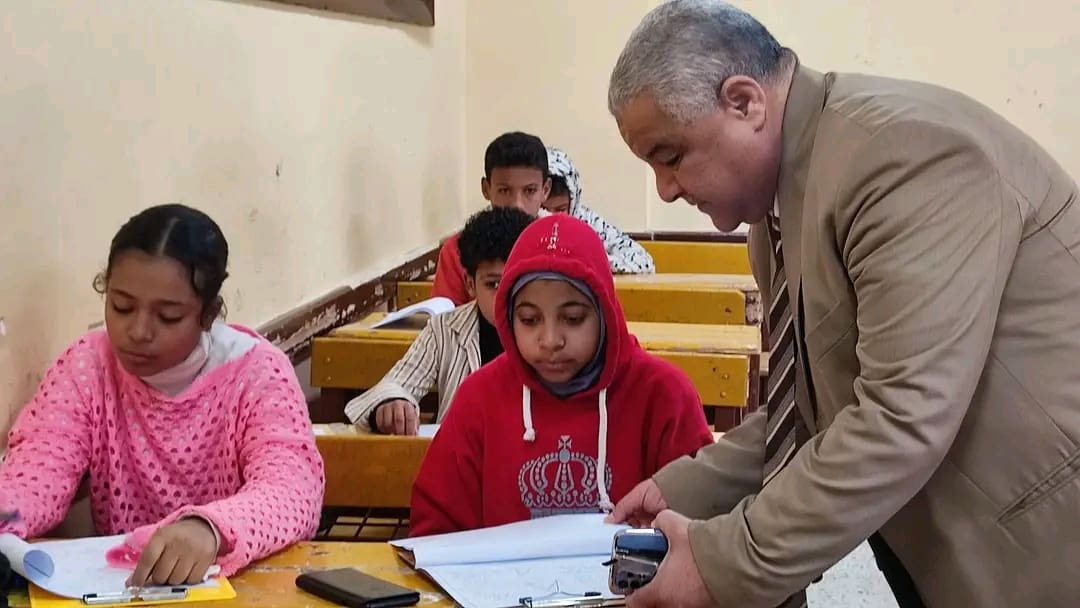 من حاجر المريس البارحة إلى أرمنت اليوم.. وكيل التعليم: مستمرون في متابعة الامتحانات 1 1736778707723 أرمنت من حاجر المريس البارحة إلى أرمنت اليوم.. وكيل التعليم: مستمرون في متابعة الامتحانات موقع في الجامعة