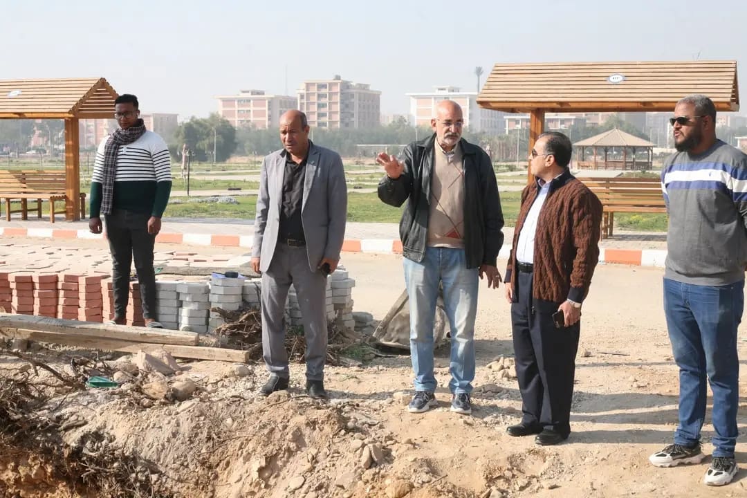 1737032029219 جنوب الوادى رئيس جامعة جنوب الوادى يتابع المشروعات التطويرية موقع في الجامعة
