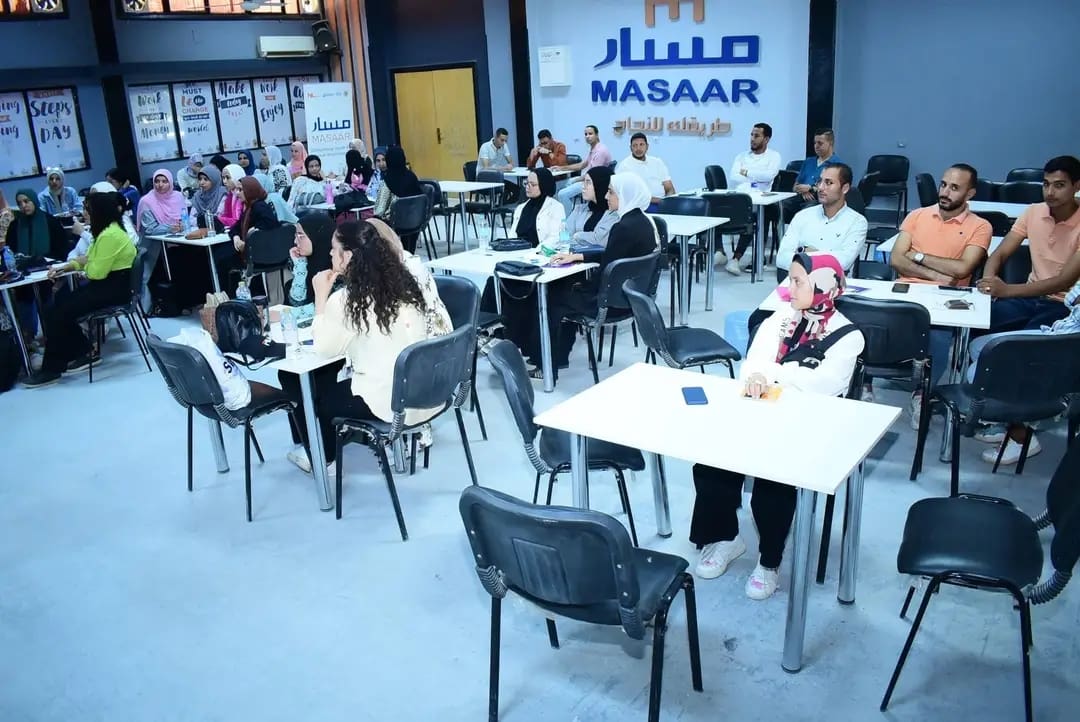 1737037203170 التعليم العالى رئيس جامعة سوهاج: 18 مشروع ناشيء بحاضنة مسار وإطلاق مشروع clime up  موقع في الجامعة