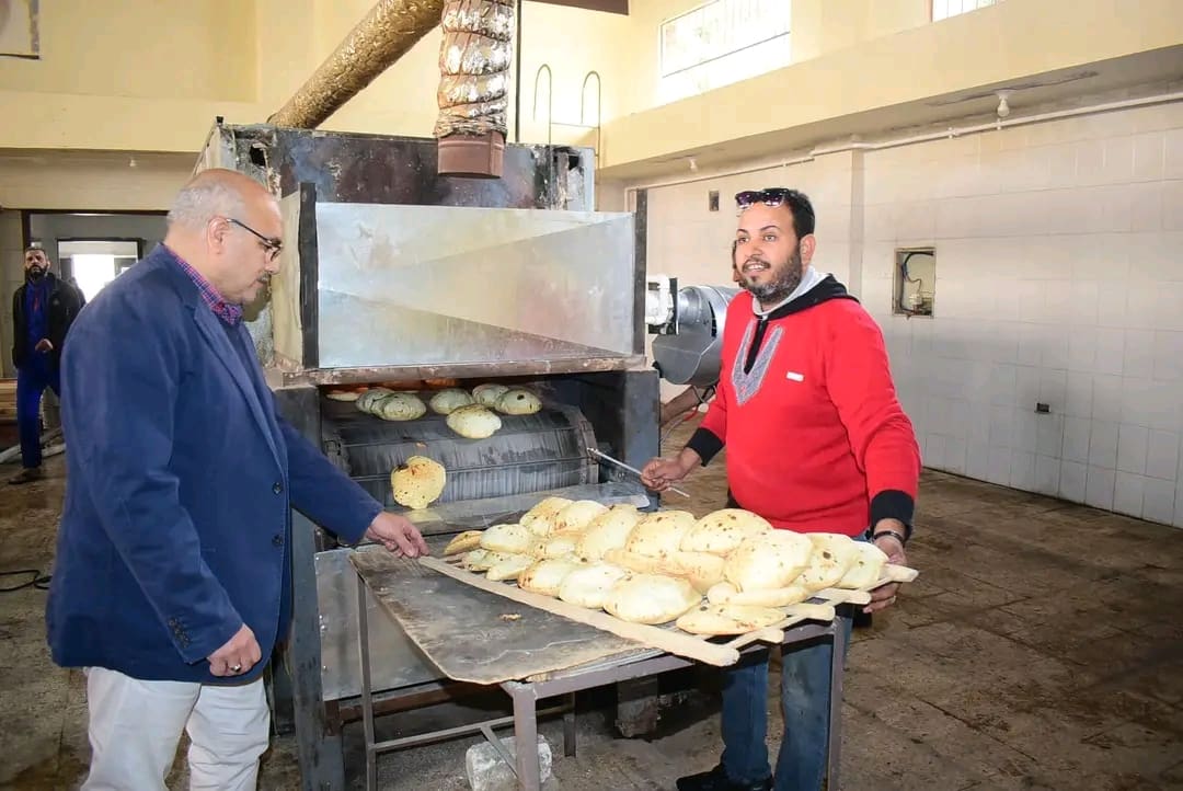 1737370980624 جامعة الأقصر ينتج 25 ألف رغيف يوميا.. قرار بجامعة سوهاج بشأن المخبز المطور موقع في الجامعة