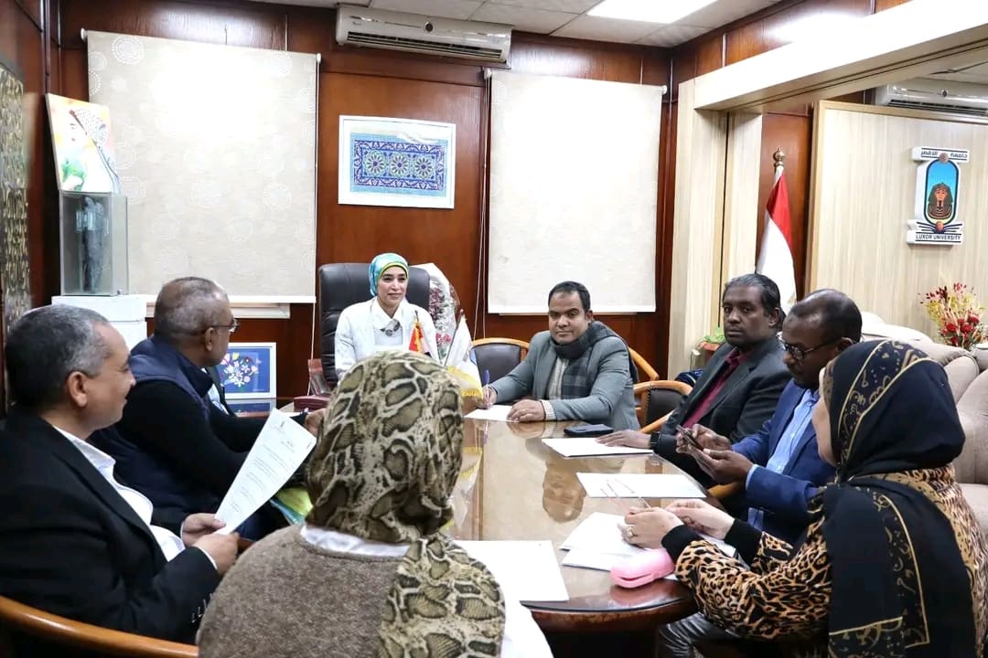 1737371504350 جامعة سمنود التكنولوجية مجلس جامعة الأقصر يوافق على إقامة الملتقى التوظيفي الثاني لكلية الألسن موقع في الجامعة