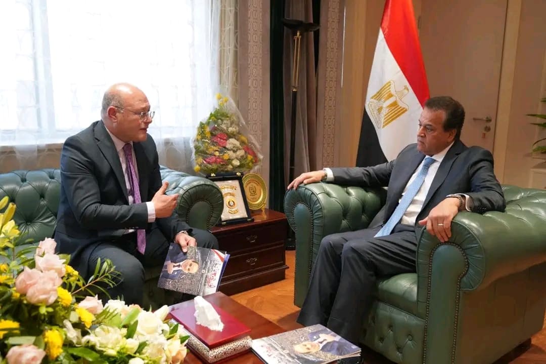 1738247421003 رئيس النعماني يشكر نائب رئيس الوزراء على تكليفه خريجي التمريض بمستشفيات جامعة سوهاج موقع في الجامعة