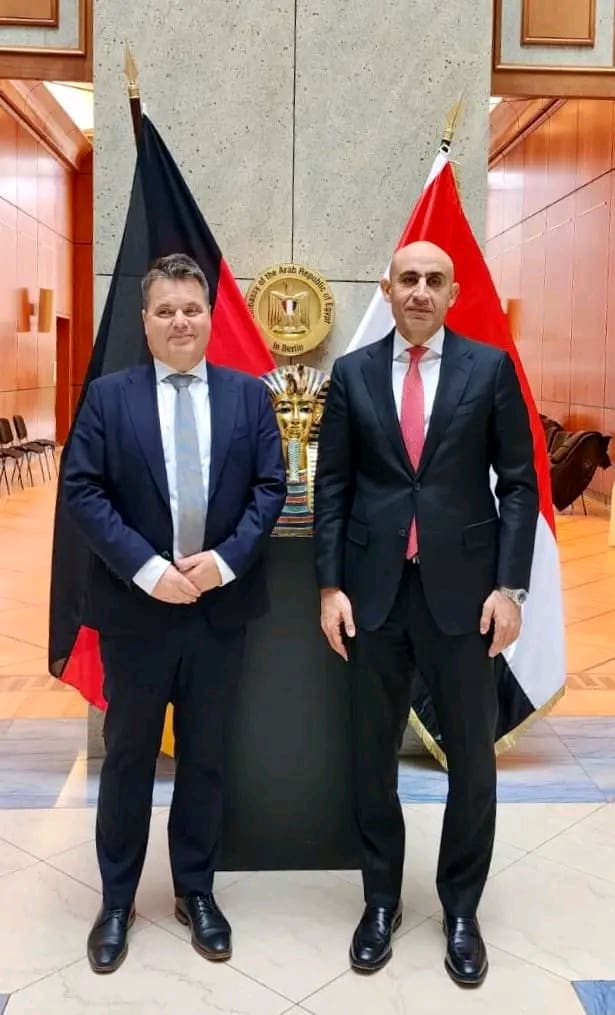 1738251058033 جامعة الزقازيق وزير التعليم ومفوض الحكومة الاتحادية الألمانية لذوي الإعاقة يبحثان التعاون المشترك موقع في الجامعة