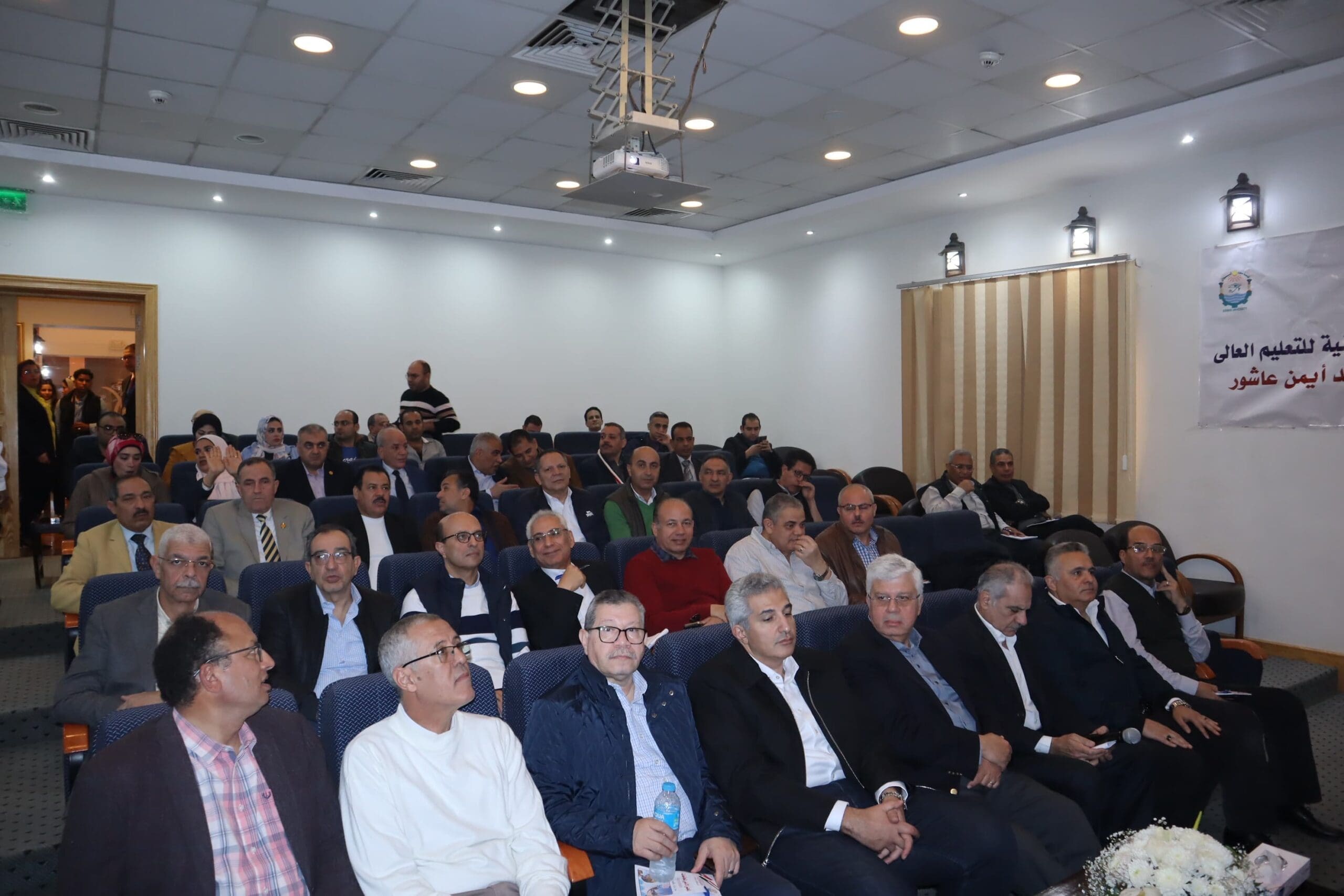 53a729e3 f6cc 4d31 b13e 9a8e13288544 scaled عين شمس رئيس جامعة المنيا يشارك فى ورشة عمل حول "الإتاحة في التعليم موقع في الجامعة