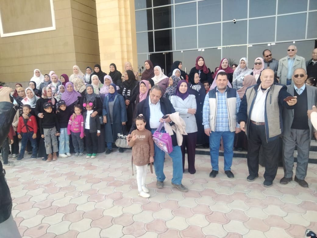 7765d865 58b6 4bf6 a9c5 3113547ef4ef جامعة الوادى الجديد جامعة الوادى الجديد تستقبل أعضاء جمعية رواد المعاشات موقع في الجامعة