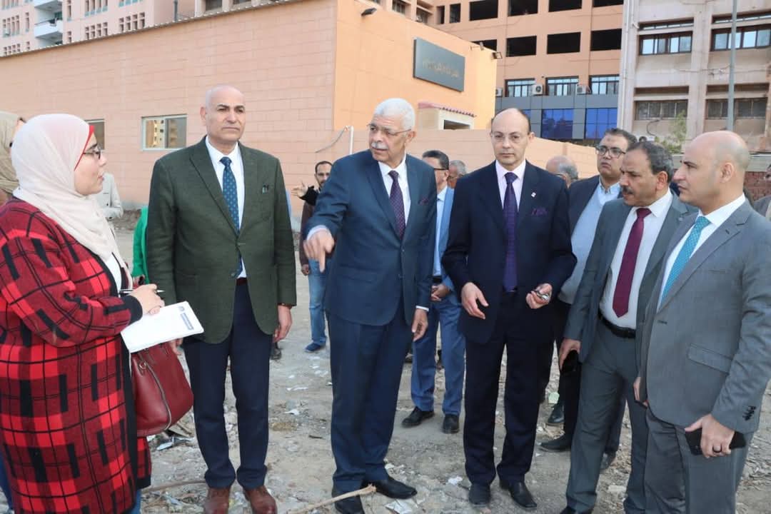 جامعة المنوفية: شراء 5 أفدنة لتوسيع مشروع مستشفى الجراحة التخصصي بالمدينة الطبية 1 FB IMG 1738332384434 جامعة جامعة المنوفية: شراء 5 أفدنة لتوسيع مشروع مستشفى الجراحة التخصصي بالمدينة الطبية موقع في الجامعة