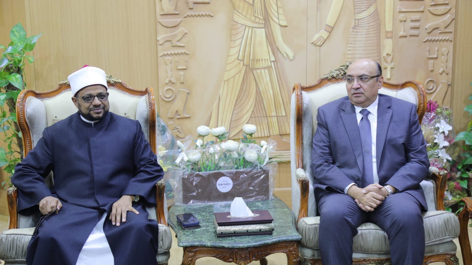 IMG 20250102 WA0098 امتحانات الفصل الدراسي الأول أمين "البحوث الإسلامية" يلتقي نائب رئيس جامعة المنصورة ويناقشان احتياجات الجامعة من برامج التوعية الشبابية موقع في الجامعة