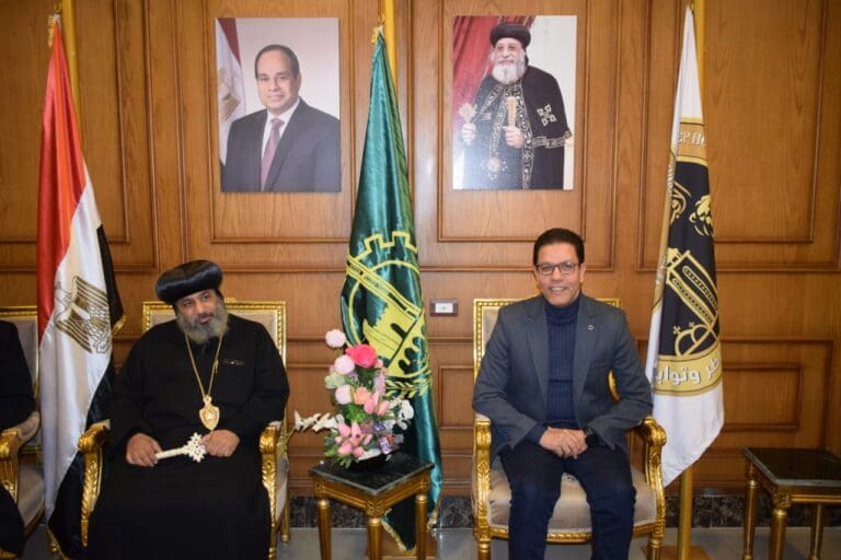 رئيس جامعة بنها يقدم التهنئة لنيافة الأنبا نوفير أسقف إيبارشية شبين القناطر وتوابعها بمناسبة عيد الميلاد المجيد 14 IMG 20250106 WA0046 رئيس جامعة المنيا رئيس جامعة بنها يقدم التهنئة لنيافة الأنبا نوفير أسقف إيبارشية شبين القناطر وتوابعها بمناسبة عيد الميلاد المجيد موقع في الجامعة