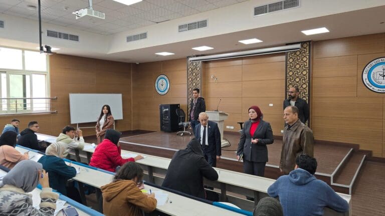 رئيس جامعة شرق بورسعيد يتفقد لجان امتحانات التيرم الأول 20 IMG 8328 الإعدادية رئيس جامعة شرق بورسعيد يتفقد لجان امتحانات التيرم الأول موقع في الجامعة