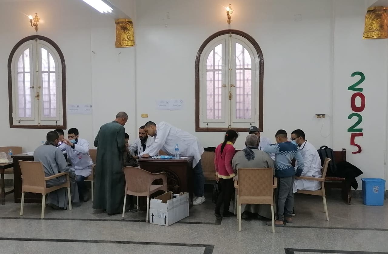 a53b87e0 6ae6 4140 8836 69de247ee86e جامعة الأزهر قافلة طبية لكلية طب الأزهر بأسيوط للتوعية الصحية وإجراء الكشف بجميع التخصصات بقرية دير بصرة موقع في الجامعة