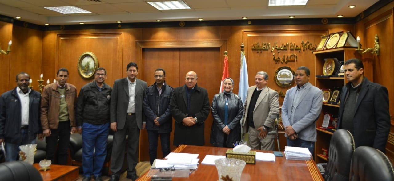مدينة الأبحاث العلمية وجامعة جنوب الوادي يبحثان سبل التعاون في مجال الصناعات الدوائية 1 bcc35672 af7a 4c88 a96c 7fb17965a899 مدينة الأبحاث العلمية مدينة الأبحاث العلمية وجامعة جنوب الوادي يبحثان سبل التعاون في مجال الصناعات الدوائية موقع في الجامعة