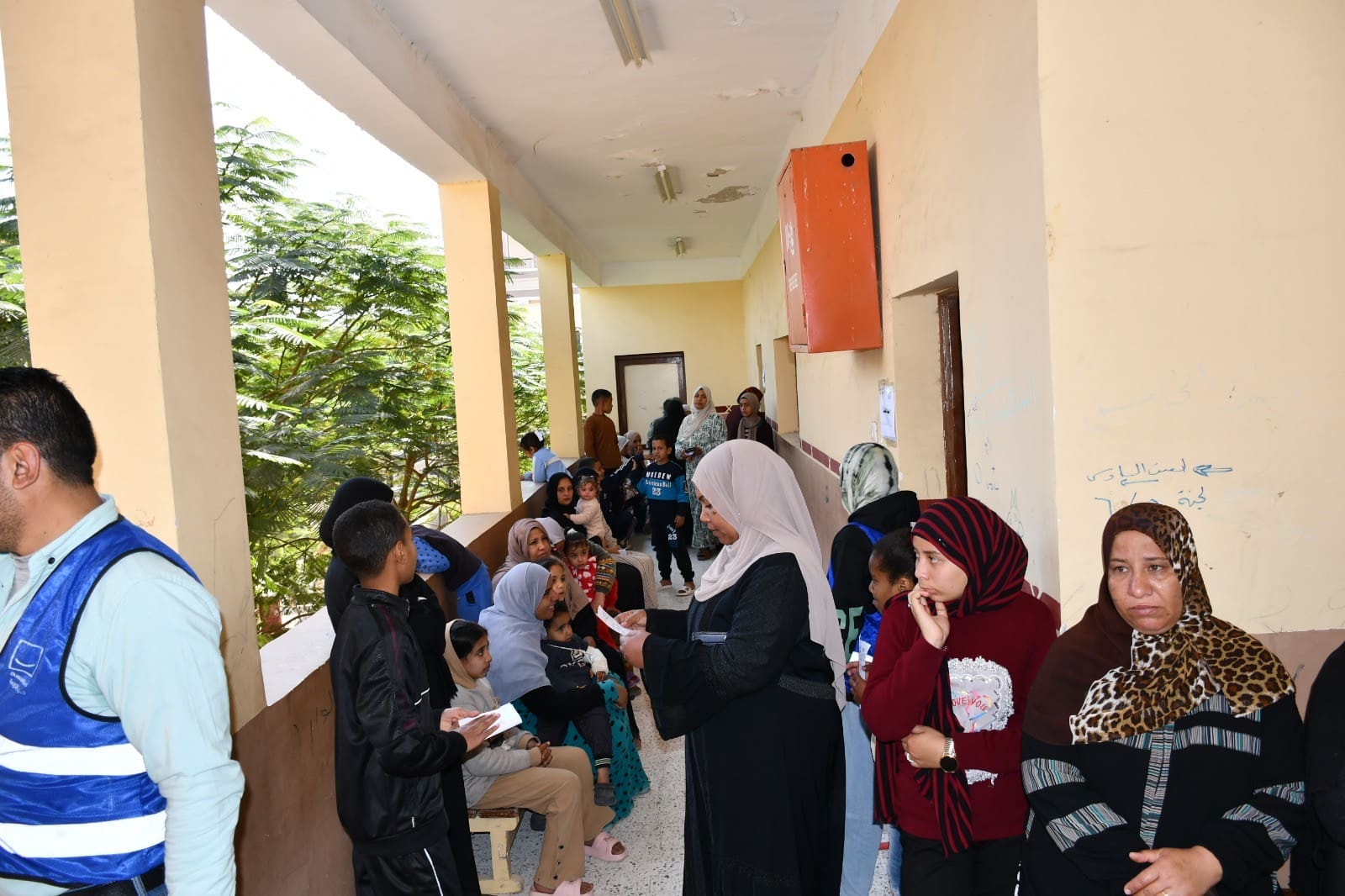 جامعة قناة السويس تنظم قافلة طبية شاملة إلى قرية السلام بالقصاصين لدعم القرى الأكثر احتياجًا 1 e4003f5c 65f6 41ac a6a7 65509ace82d5 جامعة قناة السويس جامعة قناة السويس تنظم قافلة طبية شاملة إلى قرية السلام بالقصاصين لدعم القرى الأكثر احتياجًا موقع في الجامعة