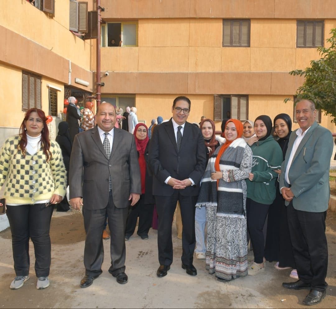 f359db0c 4252 4501 96c2 b647d97cddc9 الجامعات رئيس جامعة القاهرة يفتتح أعمال صيانة ورفع كفاءة المبنى الثالث بمدينة رعاية الطالبات ببولاق الدكرور موقع في الجامعة