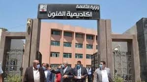 أكاديمية الفنون تحصد المراكز الأولى في مسابقة مكين لمكافحة التدخين 1 أكاديمية الفنون مكين أكاديمية الفنون تحصد المراكز الأولى في مسابقة مكين لمكافحة التدخين موقع في الجامعة