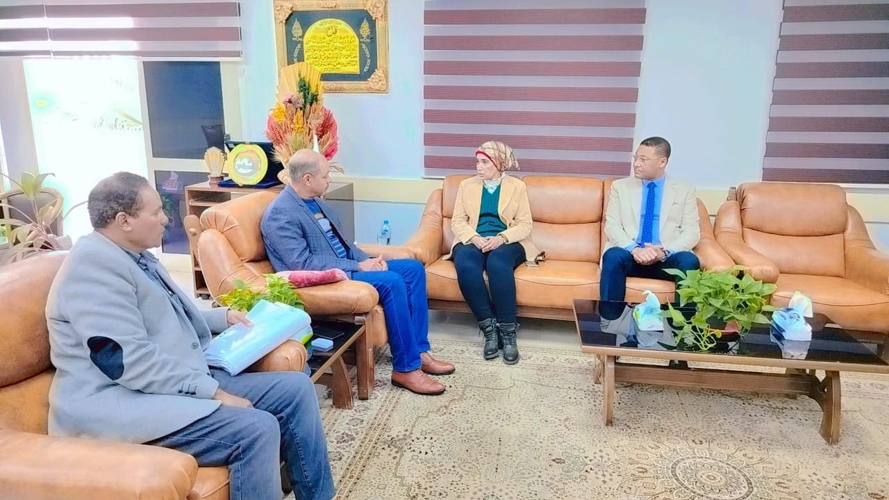 الأقصر الأقصر رئيس جامعة الأقصر تلتقي رئيس جهاز مدينة طيبة لمناقشة خطة الجامعة المستقبلية موقع في الجامعة