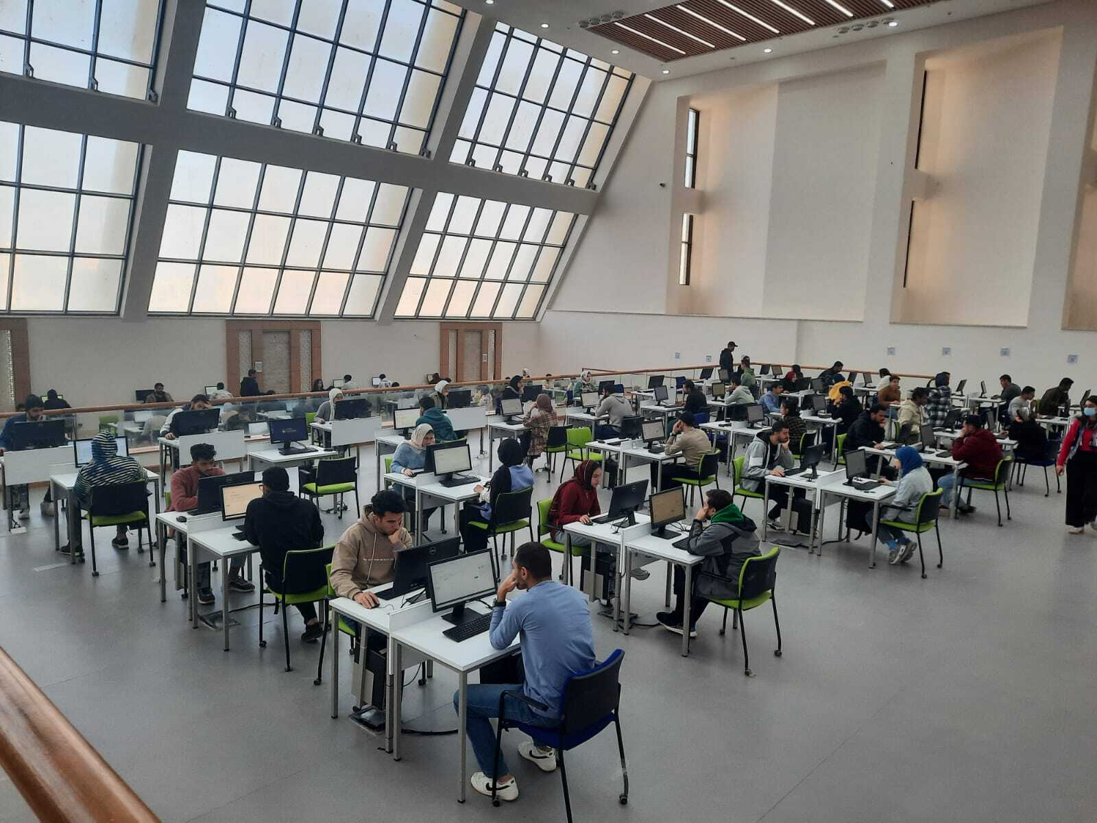 طلاب جامعة الملك سلمان الدولية يواصلون في أداء امتحانات الفصل الدراسي الأول 1 امتحانات جامعة الملك سلمان طلاب جامعة الملك سلمان طلاب جامعة الملك سلمان الدولية يواصلون في أداء امتحانات الفصل الدراسي الأول موقع في الجامعة