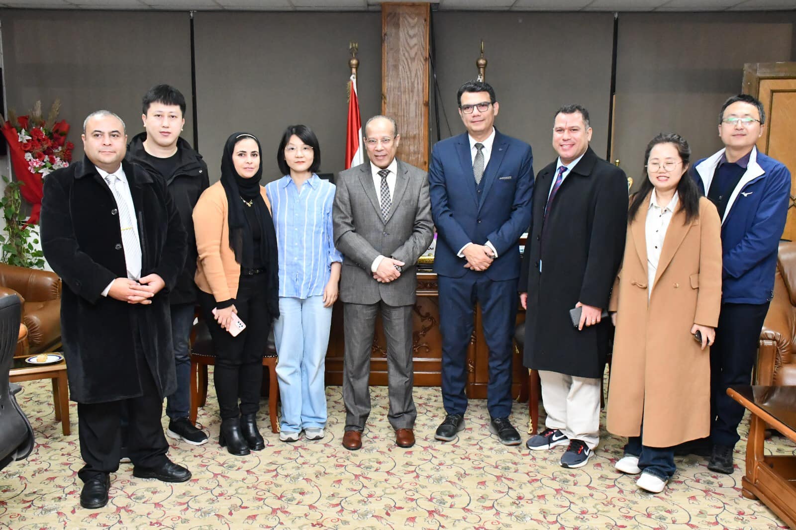 جامعة قناة السويس تستقبل لجنة الخدمات الإلكترونية والمعرفية بالأعلى للجامعات 1 جامعة قناة السويس جامعة قناة السويس تستقبل لجنة الخدمات الإلكترونية والمعرفية بالأعلى للجامعات موقع في الجامعة