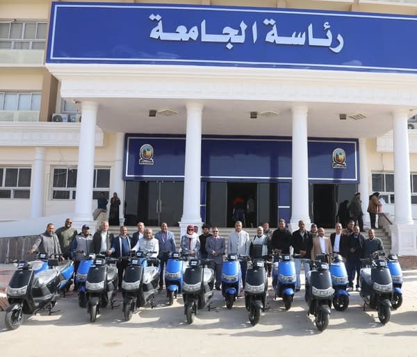 16 دراجة نارية كهربائية صديقة للبيئة للتنقلات داخل جامعة جنوب الوادي - صور 1 جنوب الوادي، دراجات نارية جامعة جنوب الوادي 16 دراجة نارية كهربائية صديقة للبيئة للتنقلات داخل جامعة جنوب الوادي - صور موقع في الجامعة