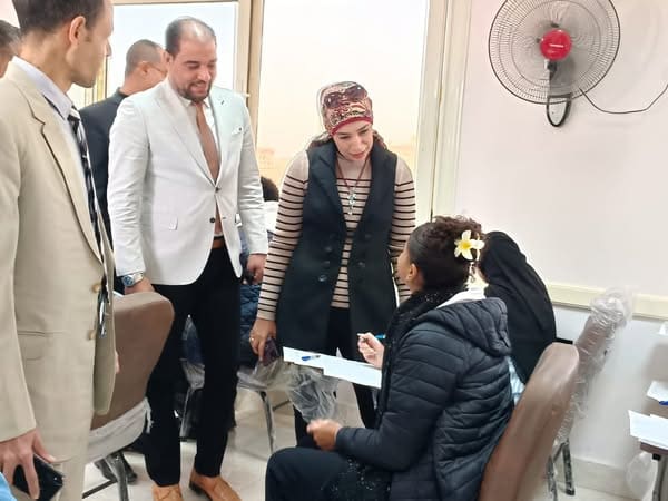 رئيس جامعة الأقصر تتابع امتحانات نهاية الفصل الدراسي الأول بكلية التربية 1 رئيس جامعة الأقصر رئيس جامعة الأقصر رئيس جامعة الأقصر تتابع امتحانات نهاية الفصل الدراسي الأول بكلية التربية موقع في الجامعة